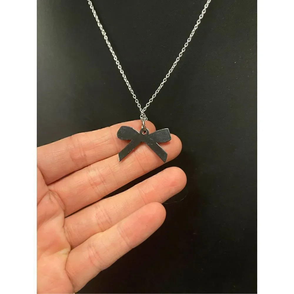 Chloé chloe pendant